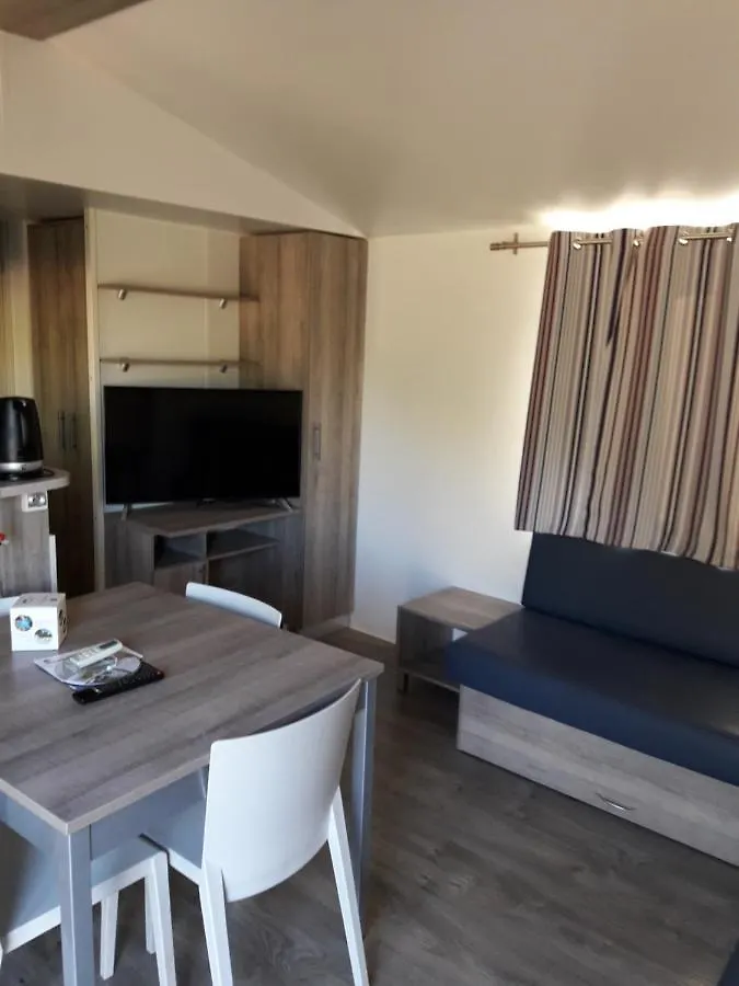Mobil Home Florida - Camping Les Cigales - 5 Etoiles Le Muy Campsite